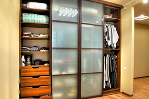 Шкафы купе под заказ в Кишиневе